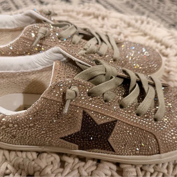 Vintage Havana Women's Splash Gold Sneaker Shoes Sz 7.5 - Picture 3 of 10